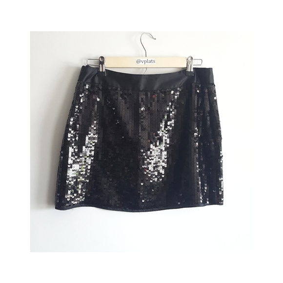 ▪︎Express▪︎Black Sequin Skirt - Picture 8 of 8